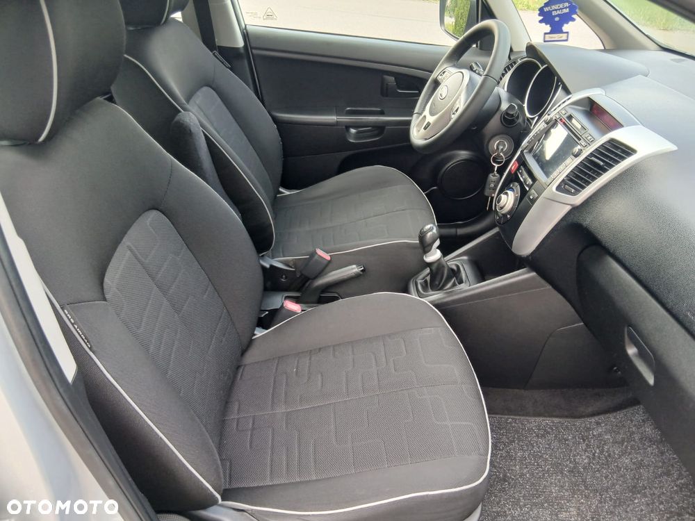 Kia Venga 1.4 CVVT Dream Team Edition - 31