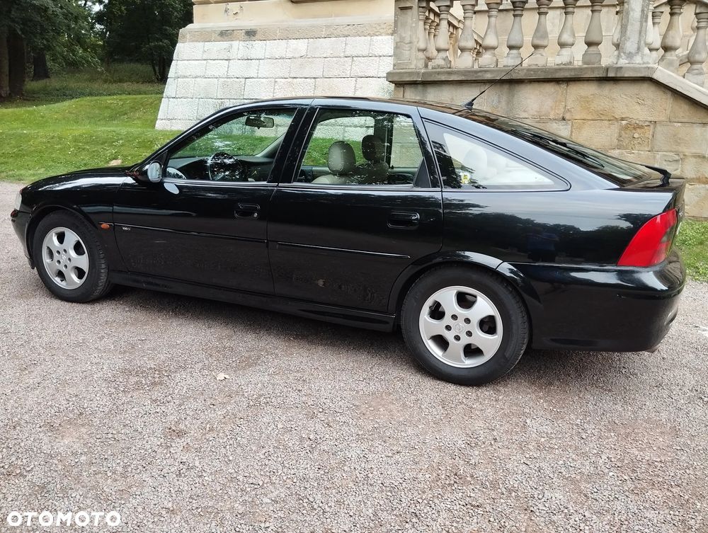 Opel Vectra - 11