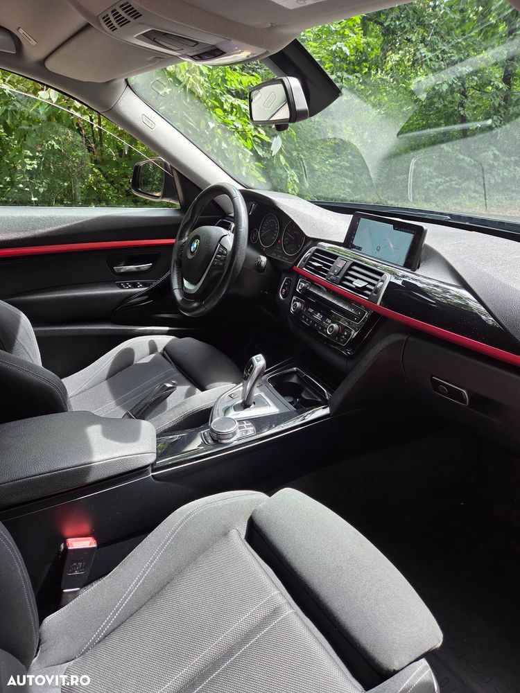 BMW Seria 3 325d AT Sport Line - 16