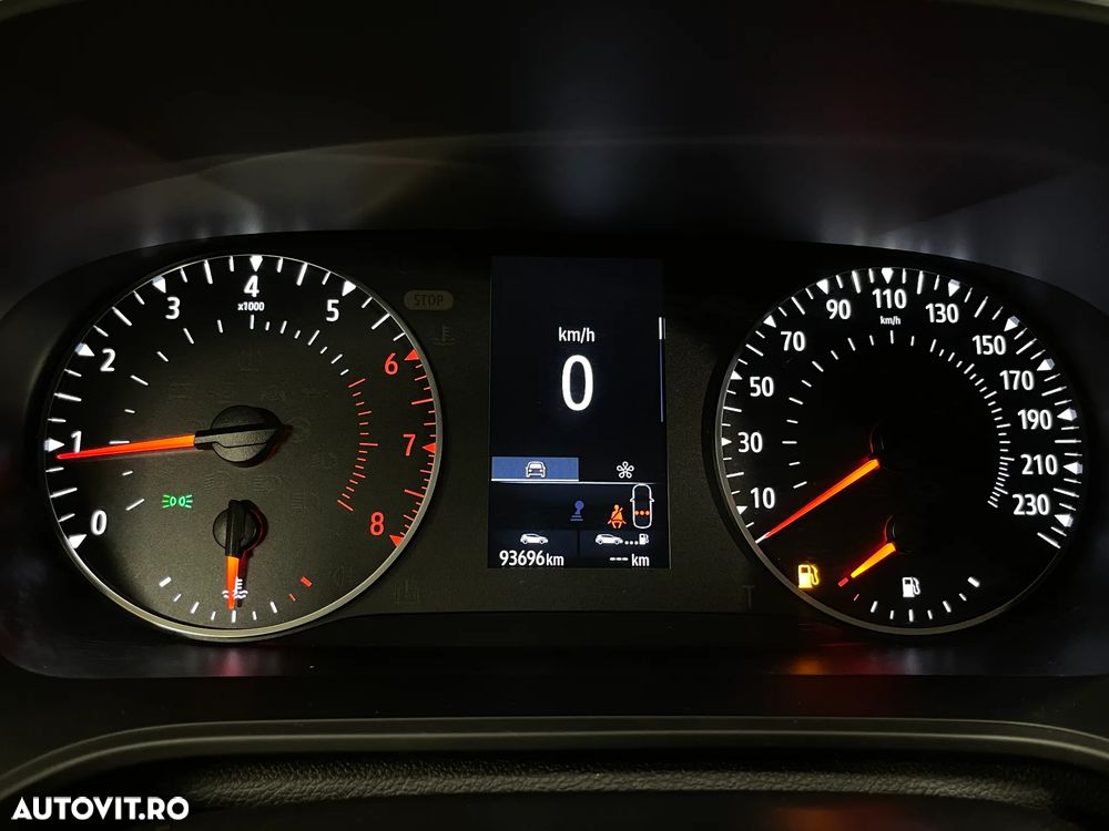 Renault Megane TCe 140 GPF Zen - 22