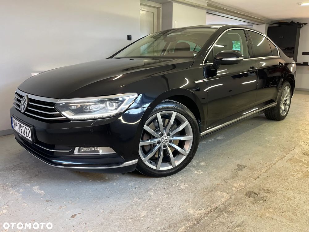 Volkswagen Passat 2.0 TSI 4Mot Highline DSG - 4