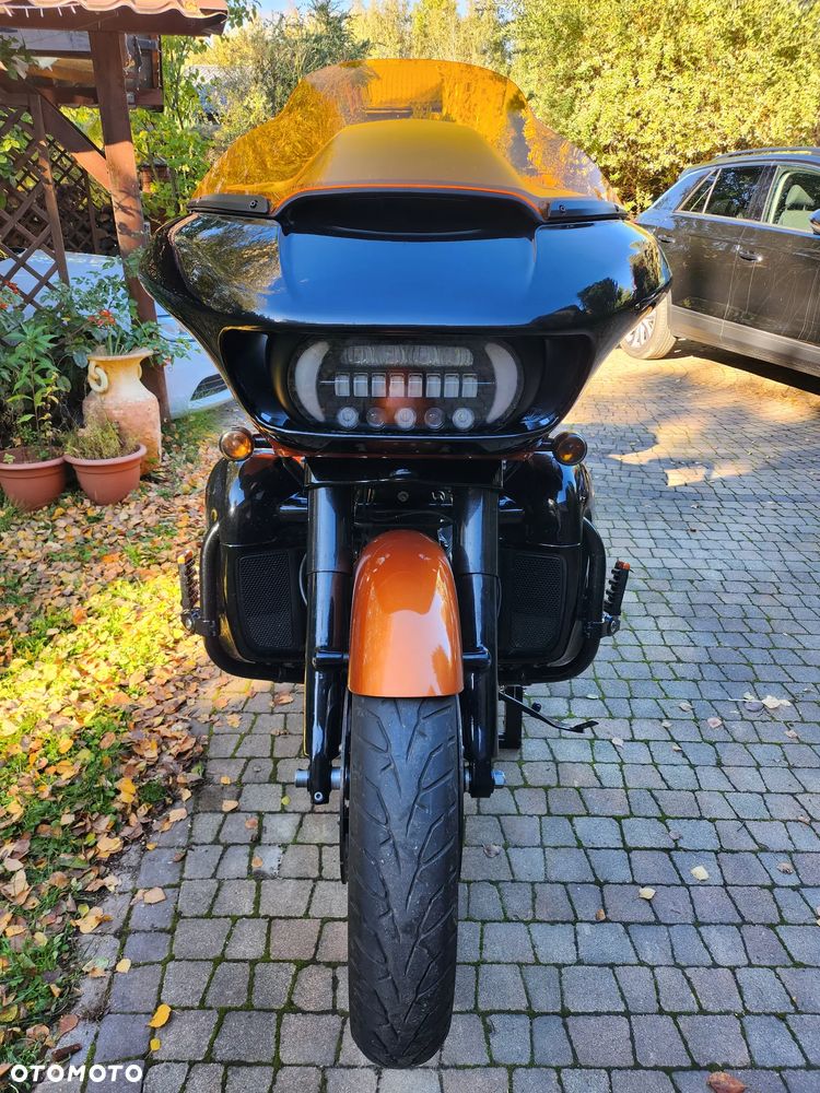 Harley-Davidson Touring Road Glide - 12