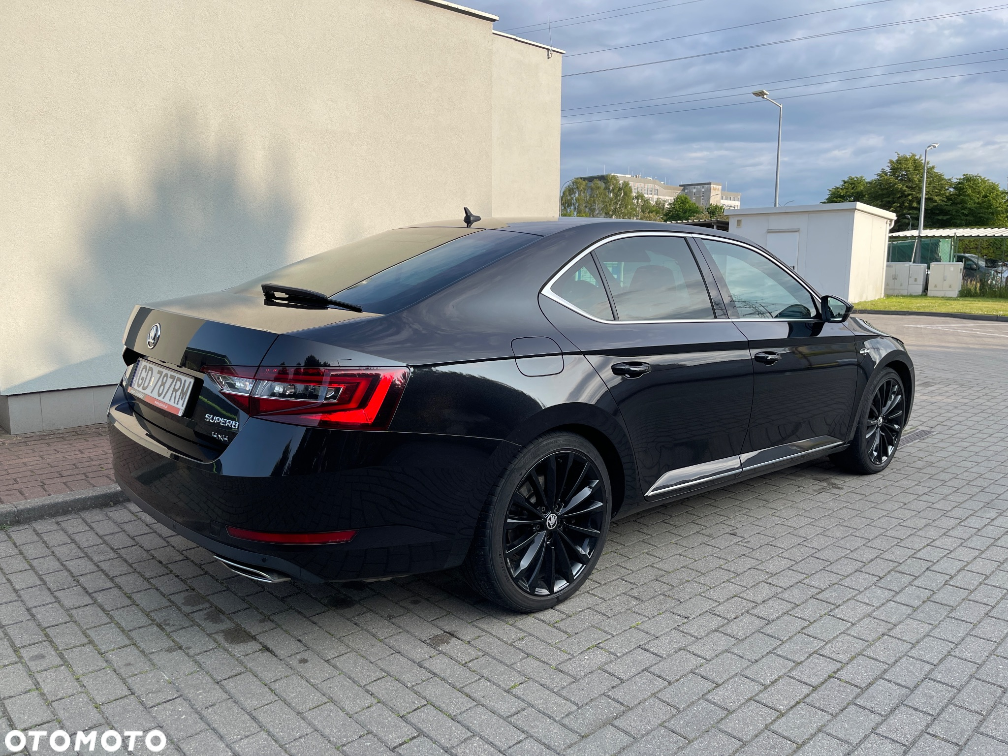 Skoda Superb 2.0 TSI 4x4 L&K DSG - 5