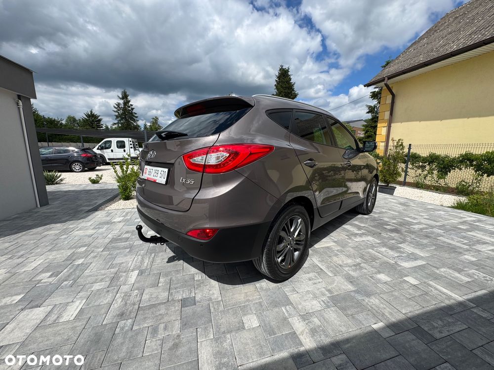 Hyundai ix35 1.6 2WD Fifa World Cup Edition - 15
