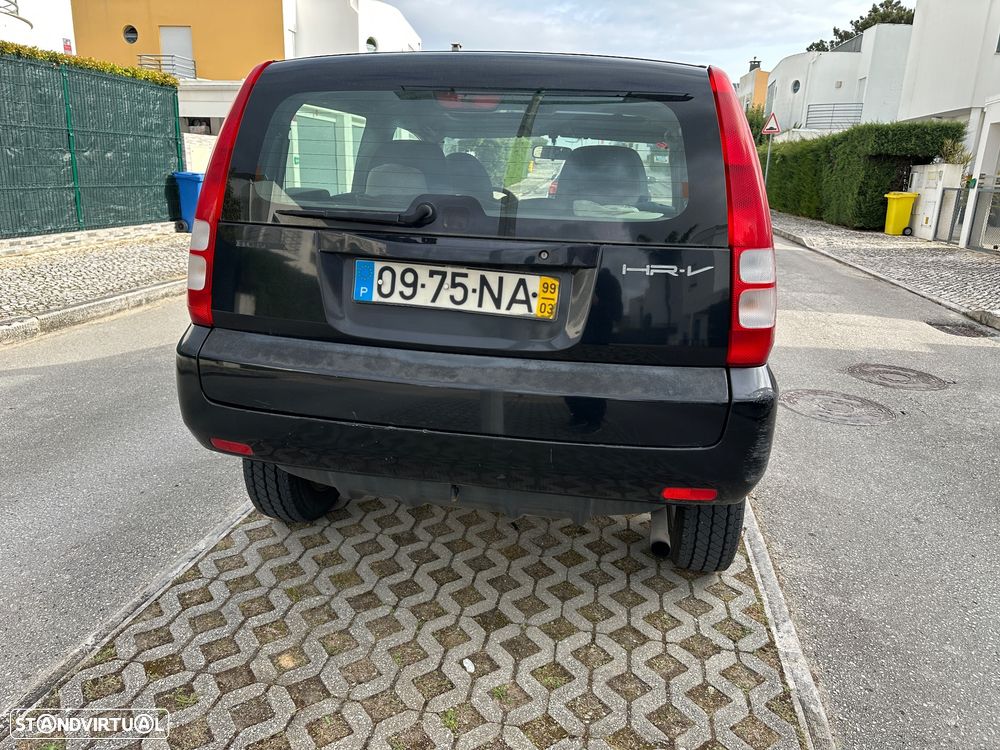 Honda HR-V 1.6 LS - 4