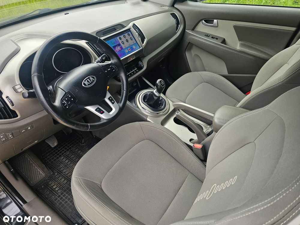 Kia Sportage - 10