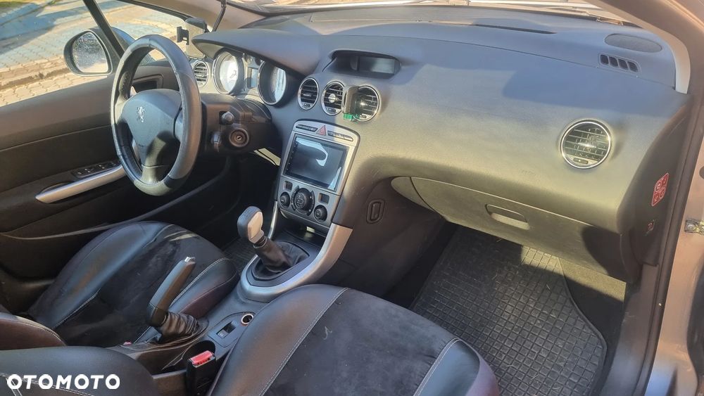 Peugeot 308 1.6 Premium Plus - 7