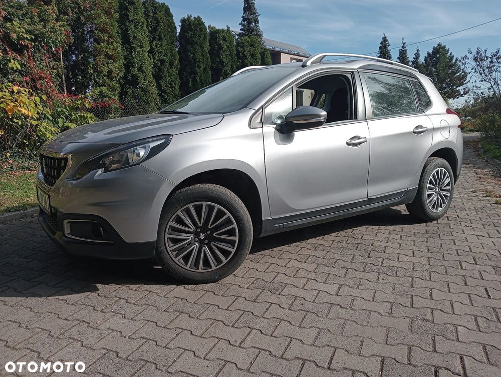 Peugeot 2008 PureTech 82 Style - 4