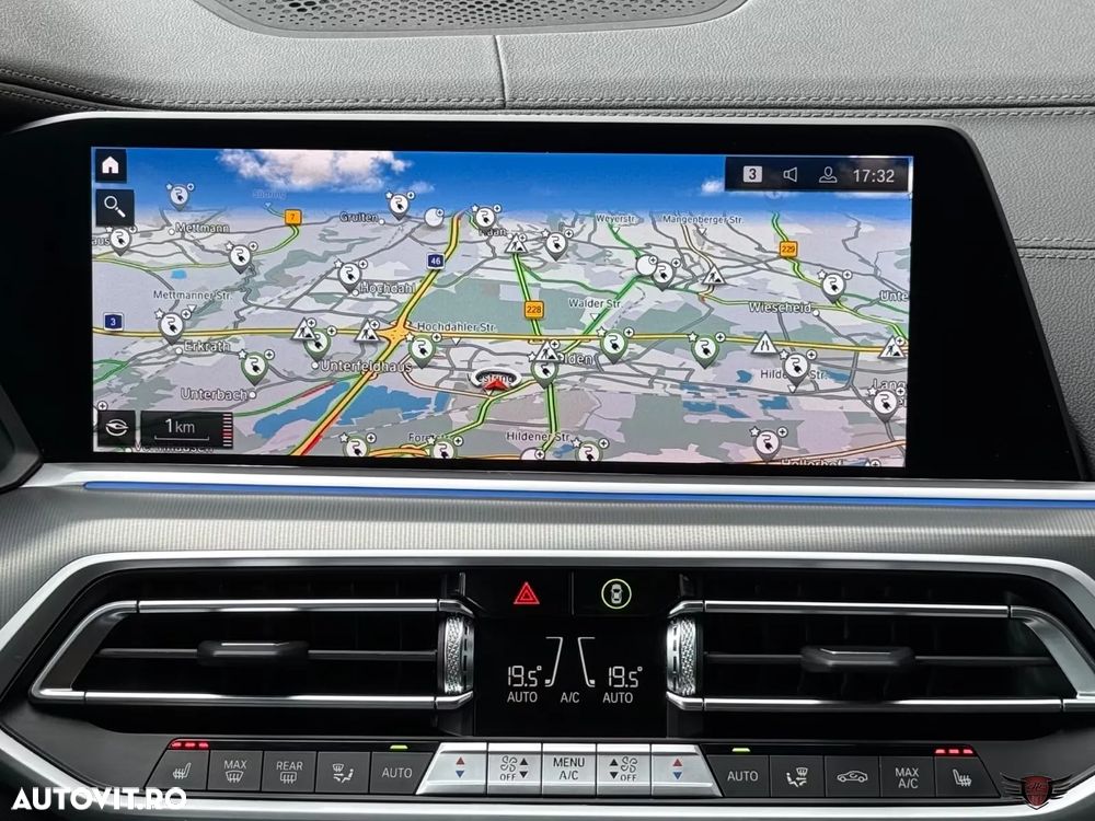 BMW X5 xDrive45e - 37