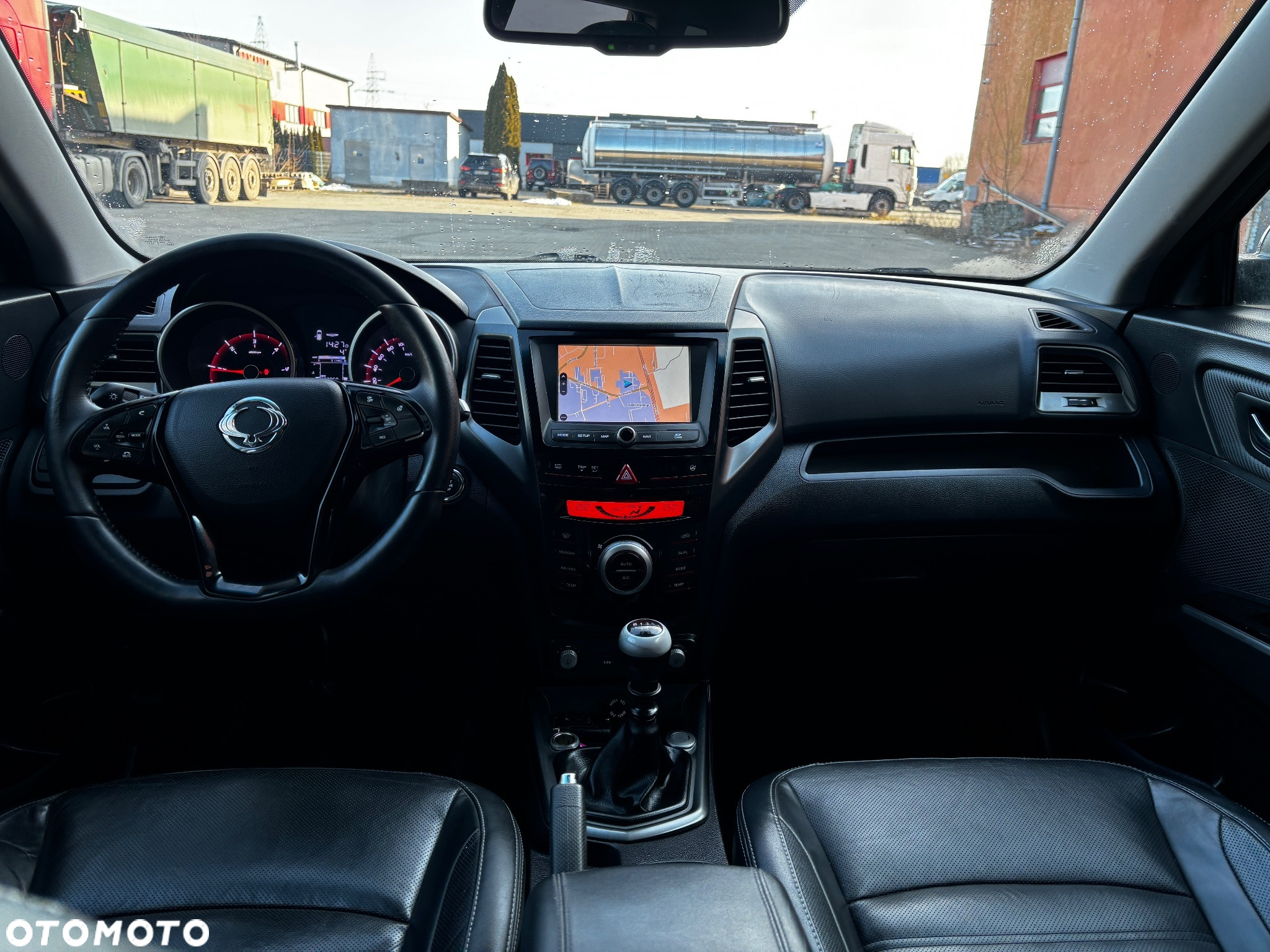 SsangYong/KGM XLV - 10