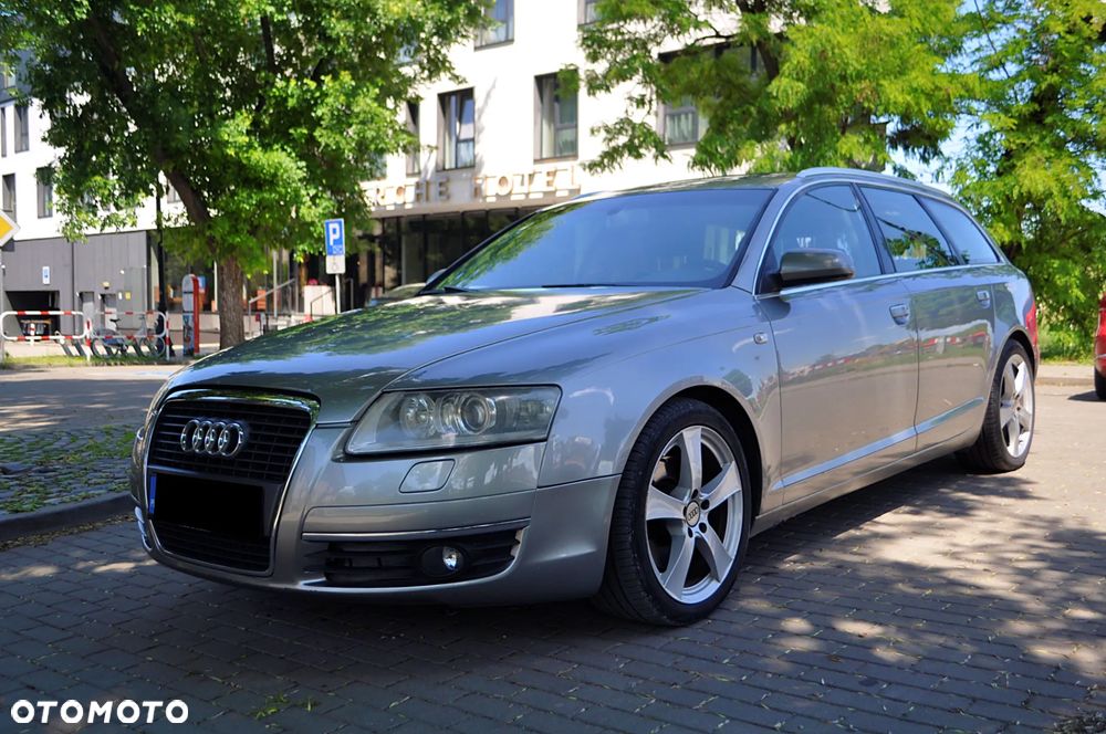 Audi A6 Avant - 1