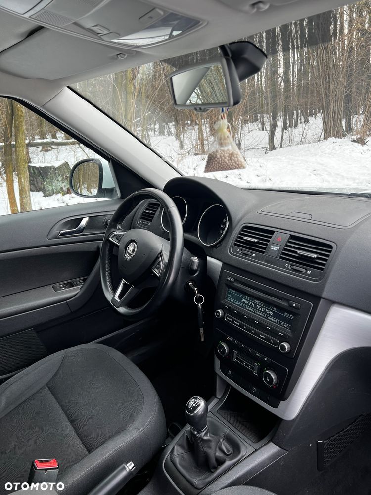 Skoda Yeti 2.0 TDI SCR 4x2 Ambition - 6