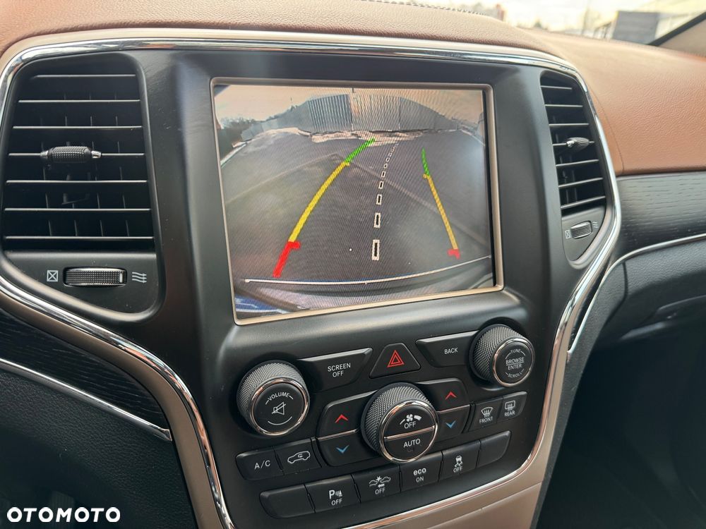 Jeep Grand Cherokee 3.0 CRD Overland Summit EU6 - 13