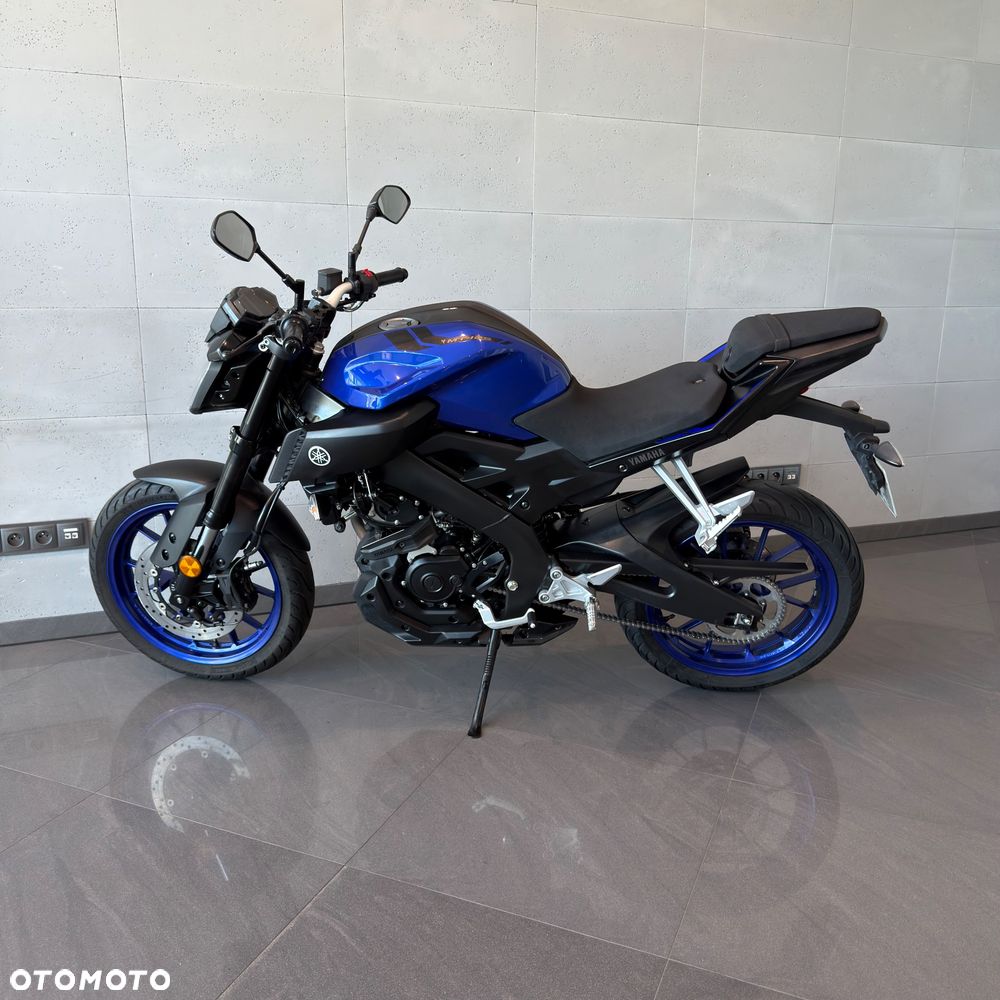 Yamaha MT - 8