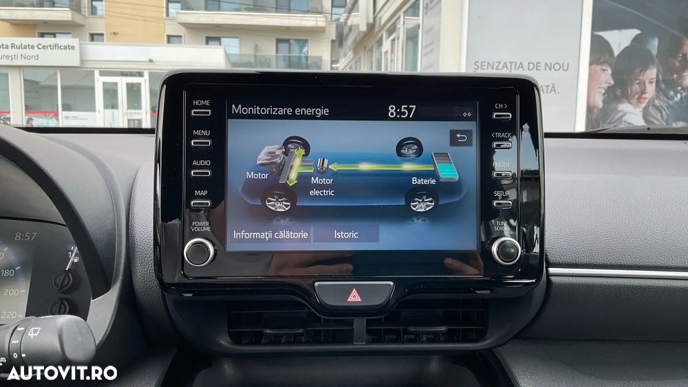 Toyota Yaris Cross 1.5 VVT-i HSD 4x2 Dynamic - 22
