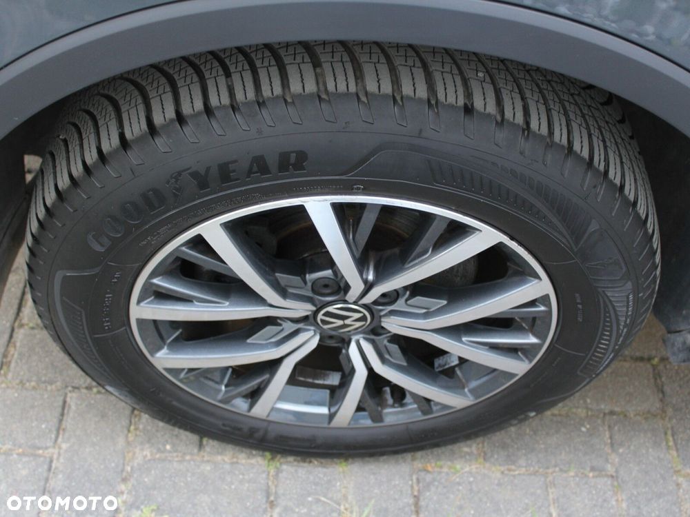 Volkswagen Tiguan 2.0 TDI SCR Life DSG - 34