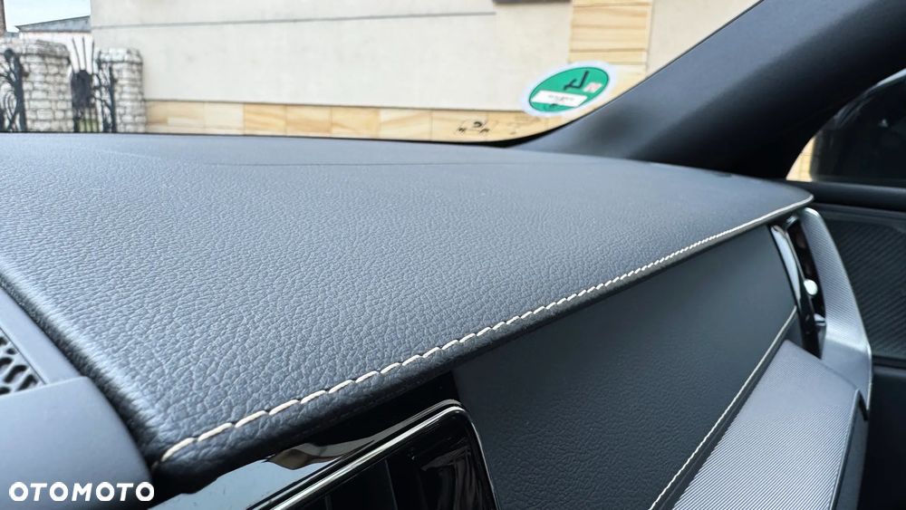 Volvo XC 60 B4 D AWD Geartronic RDesign - 38