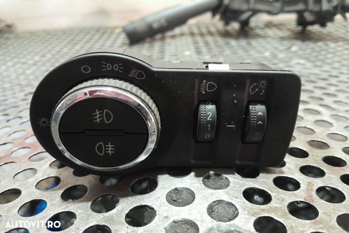 Comutator faruri 13268703 13268703 Opel Astra J [facelift] [2012 - 20 - 1