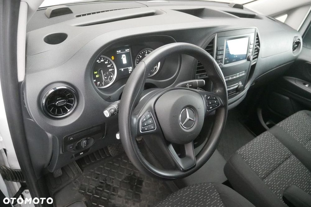 Mercedes-Benz Vito 116 CDI Długi aut Kamera SalonPL VAT23% Właścicielem pojazdu jest Ayvens Financial Services Polska - 8