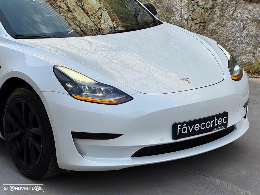 Tesla Model 3 Tração Traseira - 35