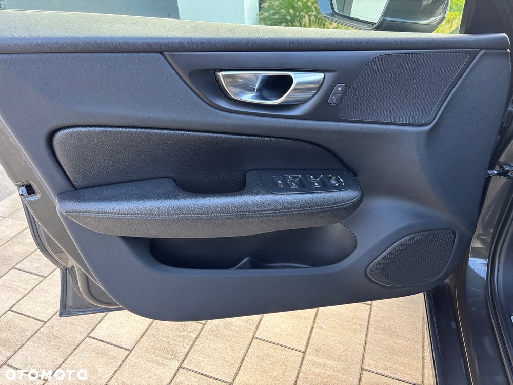 Volvo V60 B3 B Geartronic Momentum Pro - 20
