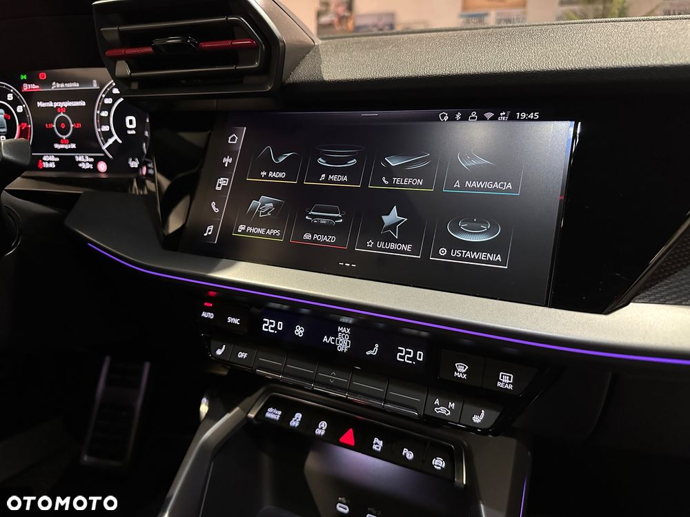 Audi RS3 Sportback TFSI quattro S tronic - 11