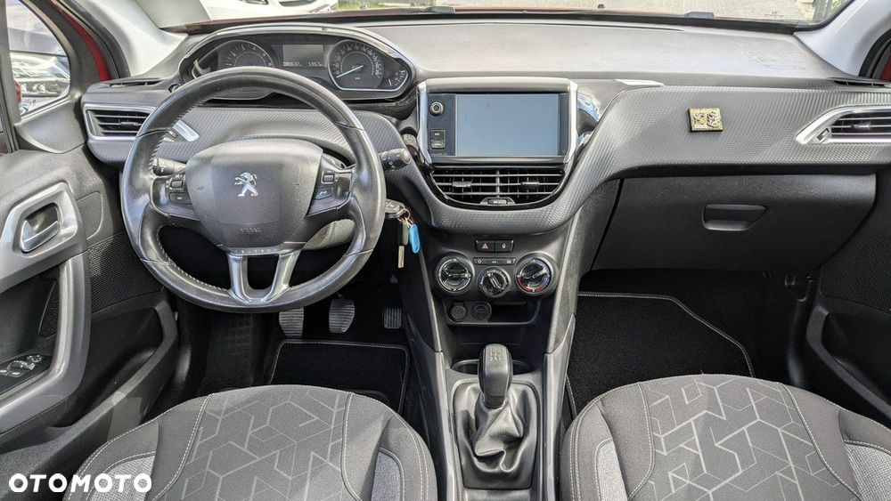 Peugeot 2008 - 25