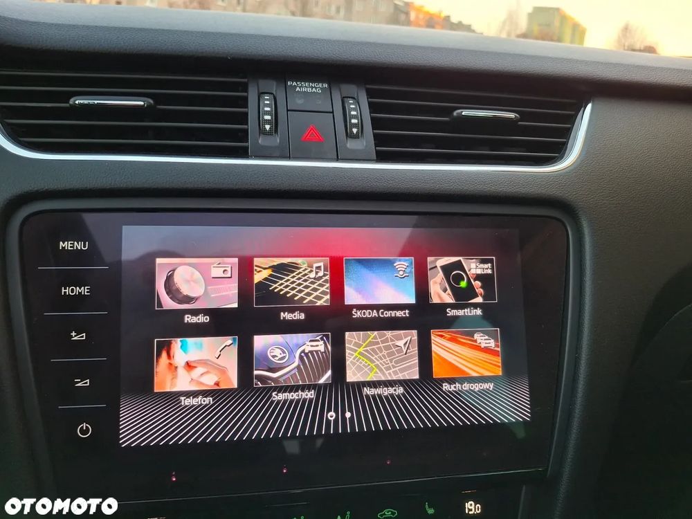 Skoda Octavia 2.0 TDI 4x4 DSG RS - 30