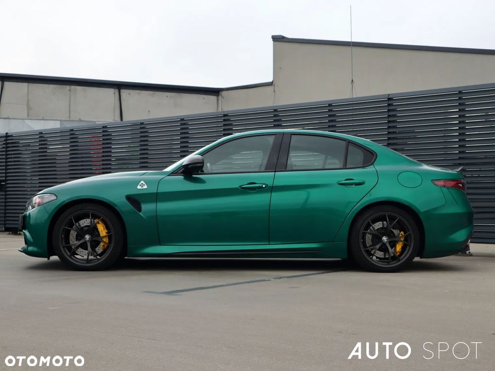 Alfa Romeo Giulia 2.9 Bi Turbo V6 Quadrifoglio - 2