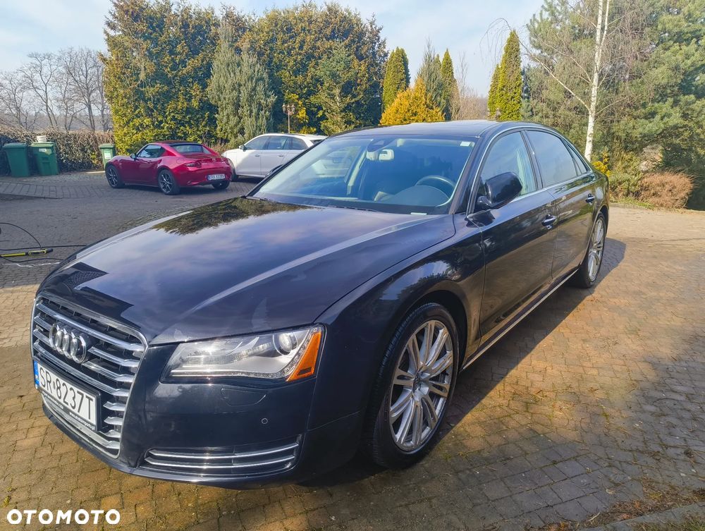 Audi A8 4.2 FSI L Quattro - 2