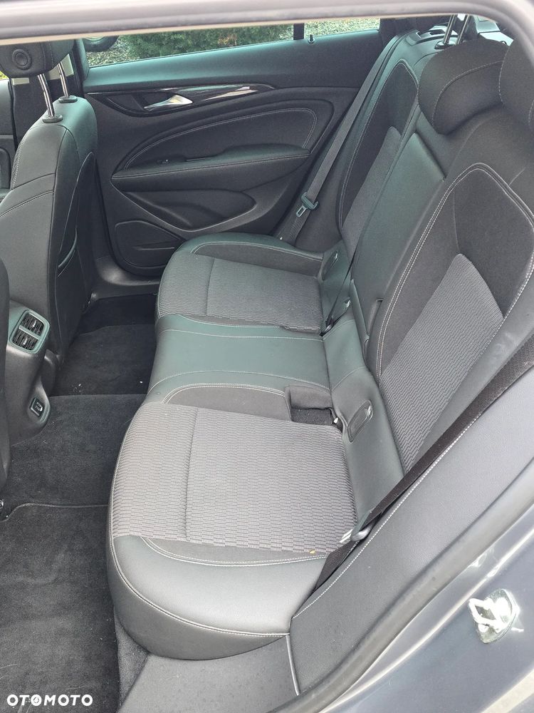 Opel Insignia 2.0 CDTI Automatik - 26