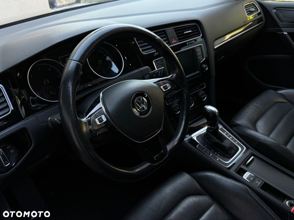 Volkswagen Golf 2.0 TDI (BlueMotion Technology) DSG Highline - 18