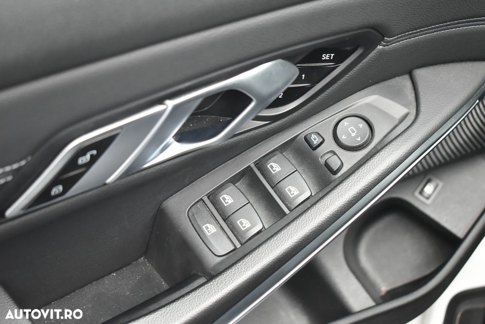 BMW Seria 3 320e AT PHEV - 13