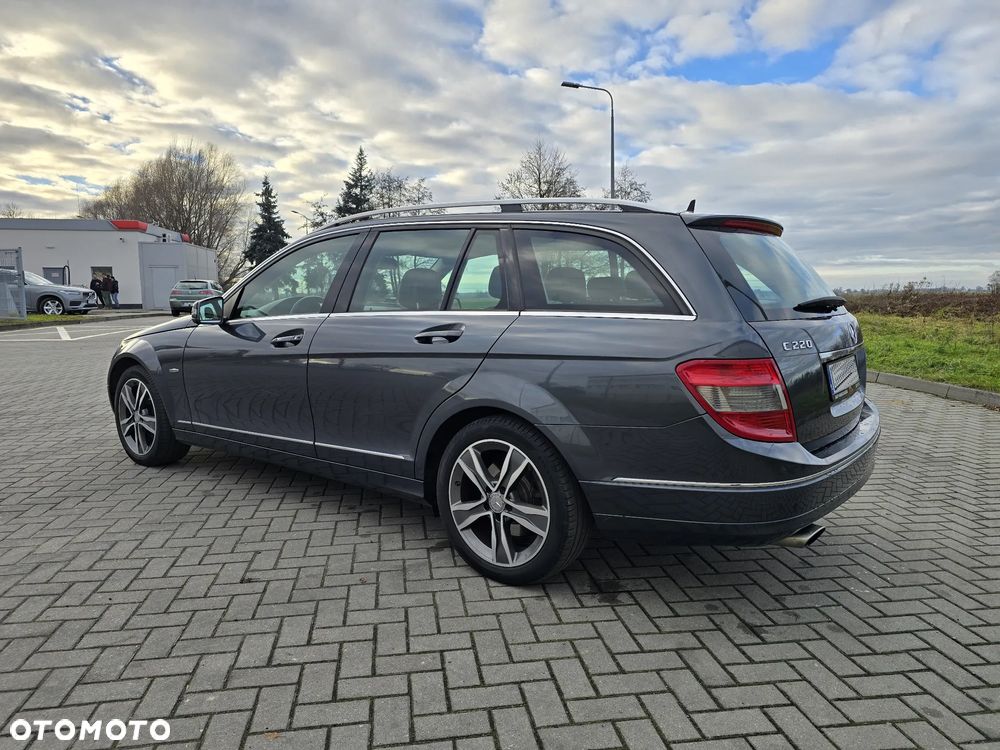 Mercedes-Benz Klasa C 220 CDI BlueEff Avantgarde - 5