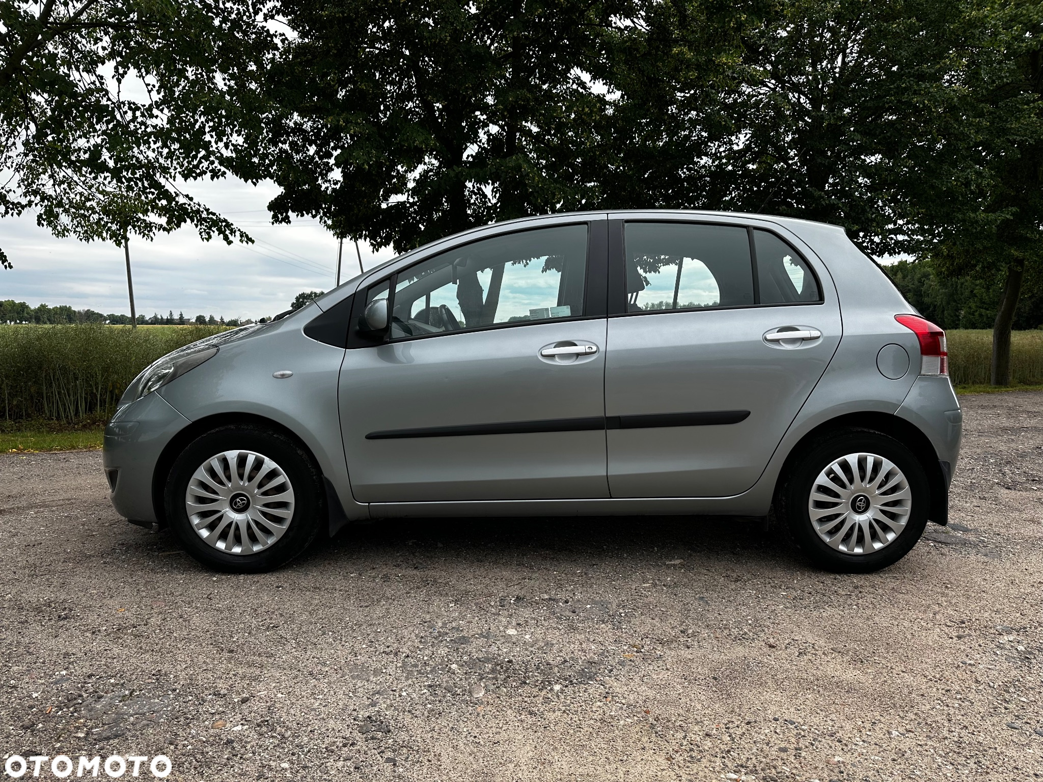 Toyota Yaris 1.33 Luna - 6