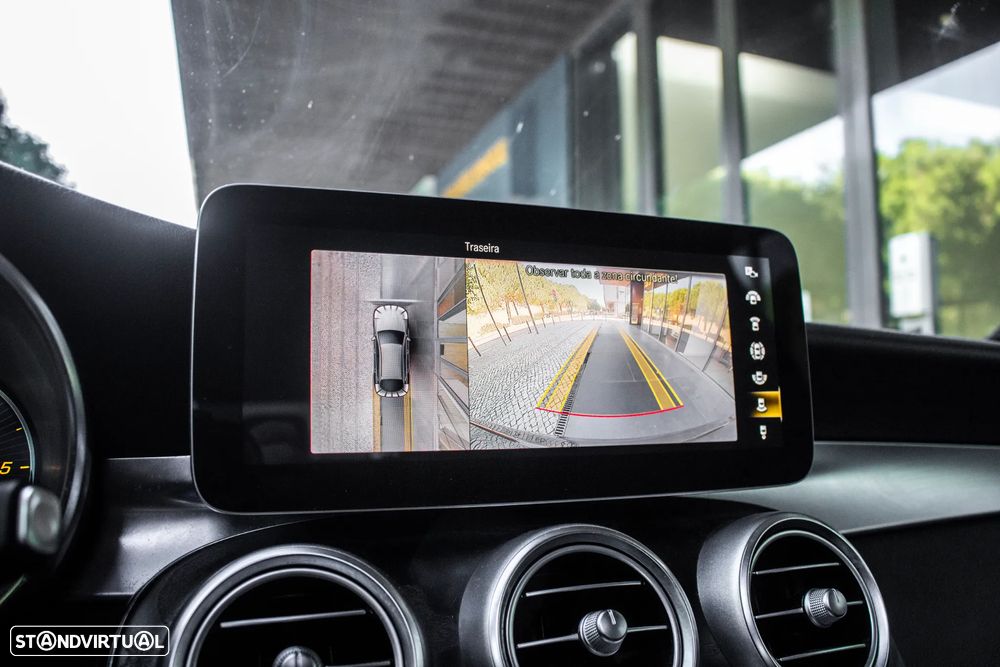 Mercedes-Benz GLC 300 d 4Matic 9G-TRONIC AMG Line - 43