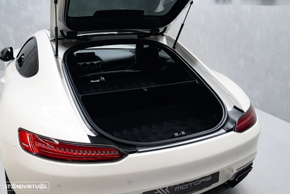 Mercedes-Benz AMG GT - 15