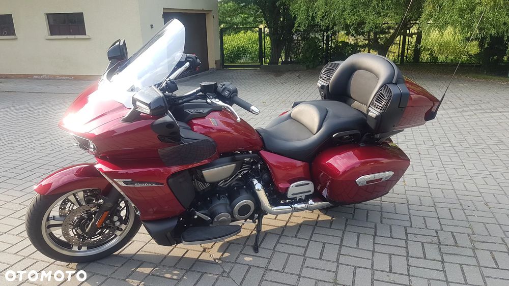 Yamaha Venture - 4
