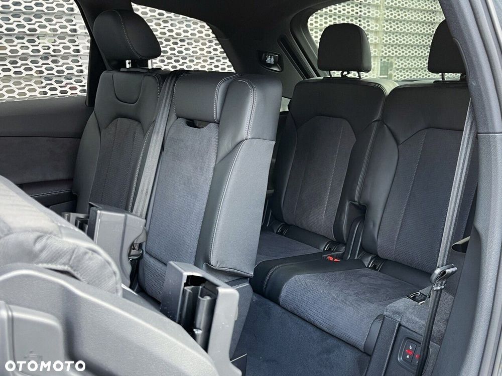 Audi Q7 - 13
