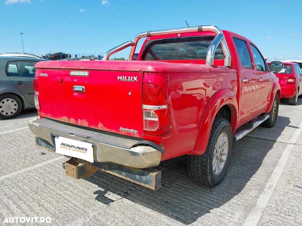 Dezmembrez Toyota hilux  3.0 Diesel D-4D ; 126KW/171CP 2005-2015 - 8