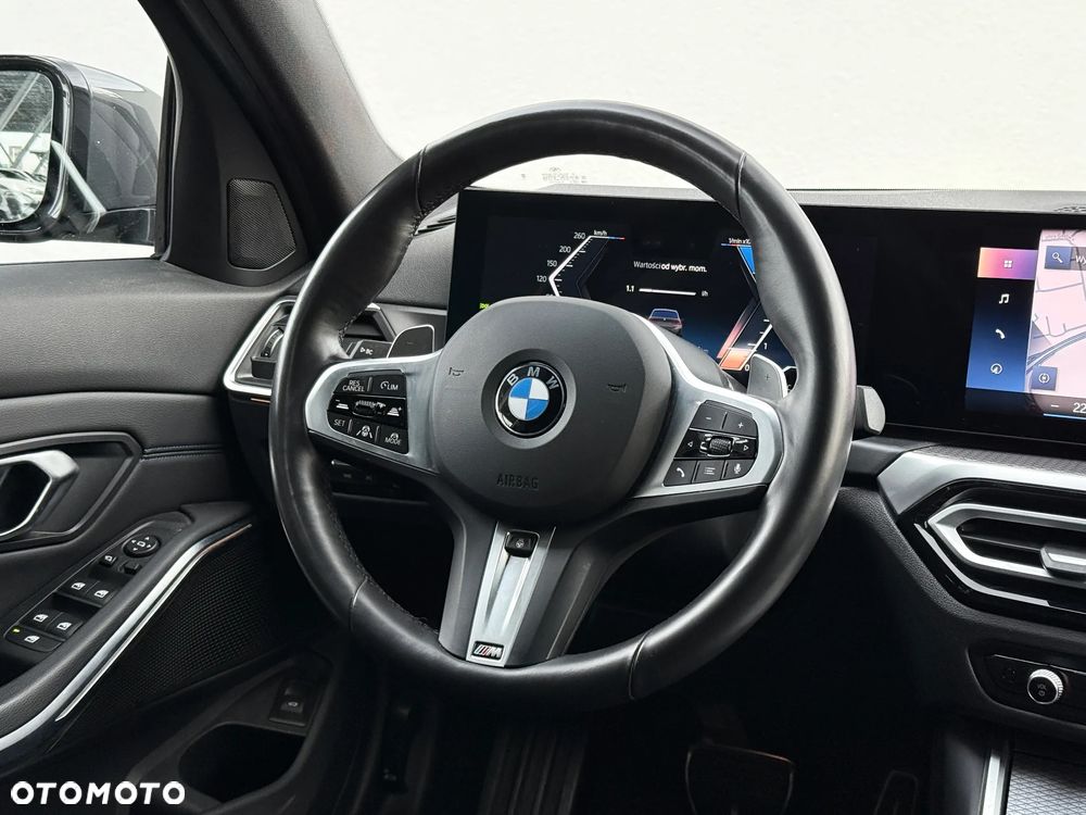 BMW Seria 3 320d xDrive M Sport Sport - 18