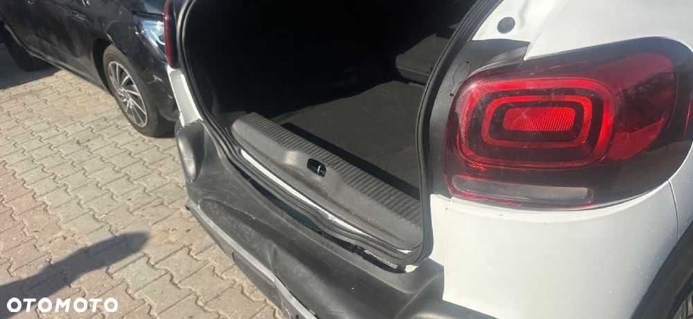 Citroën C3 Aircross PureTech 110 Stop & Start OPF LIVE - 36