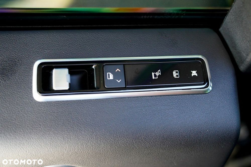 Land Rover Range Rover - 25