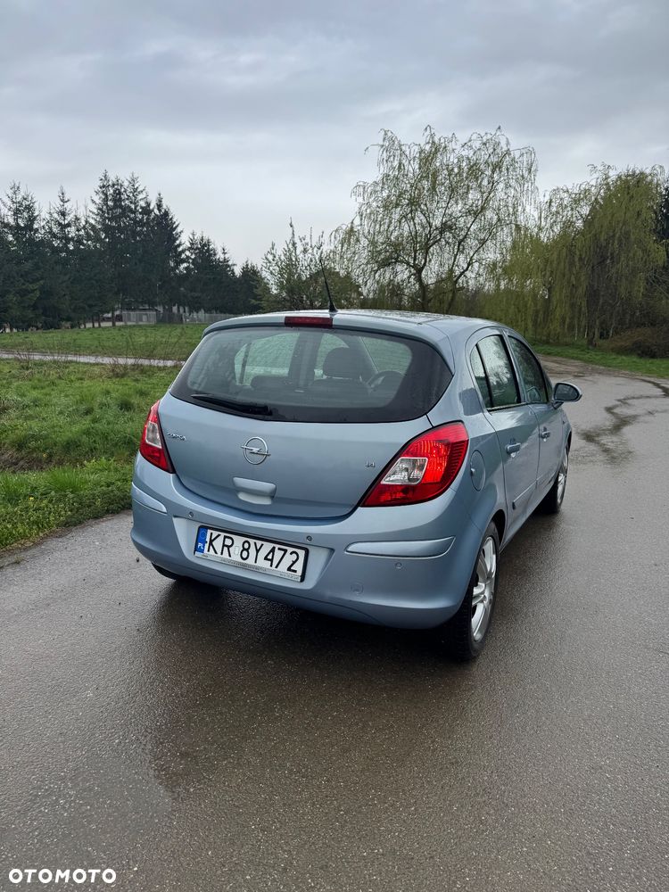Opel Corsa 1.4 16V Enjoy - 8
