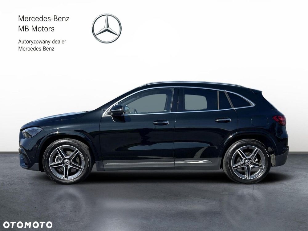 Mercedes-Benz GLA 200 AMG Line - 3