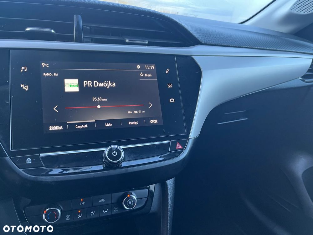 Opel Corsa 1.2 Direct Injection Turbo Start/Stop Edition - 26