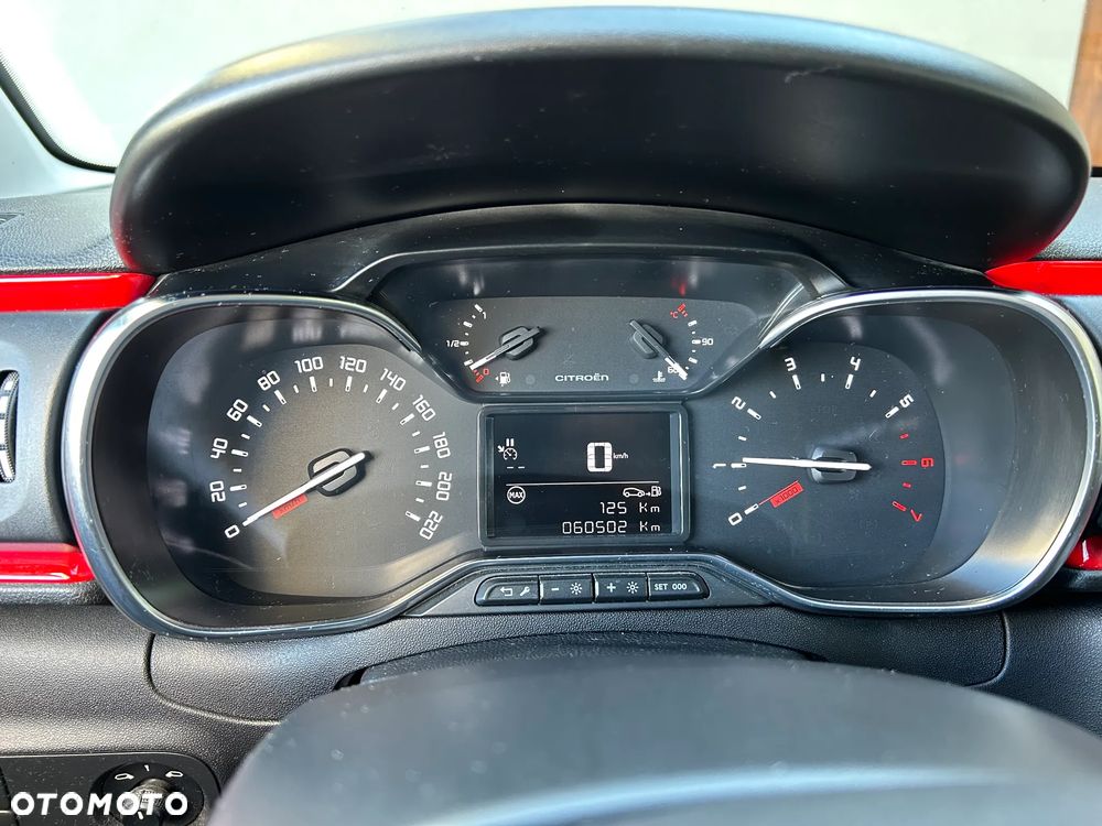 Citroën C3 1.2 PureTech Shine S&S - 7
