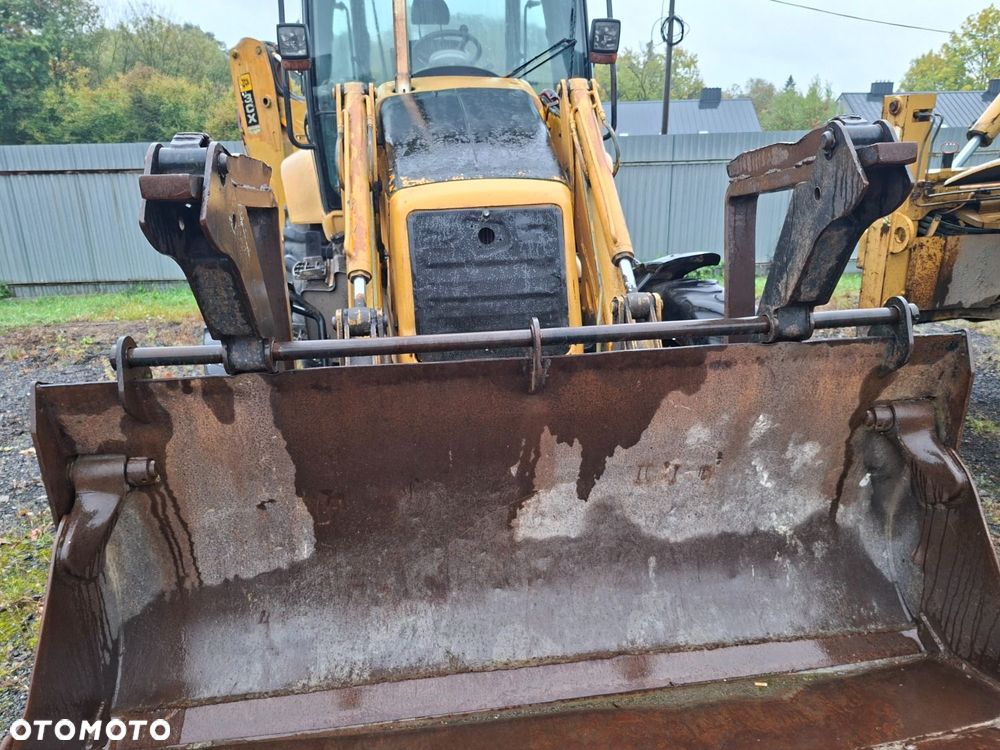 JCB 3Cx Sitemaster 4X4 - 32