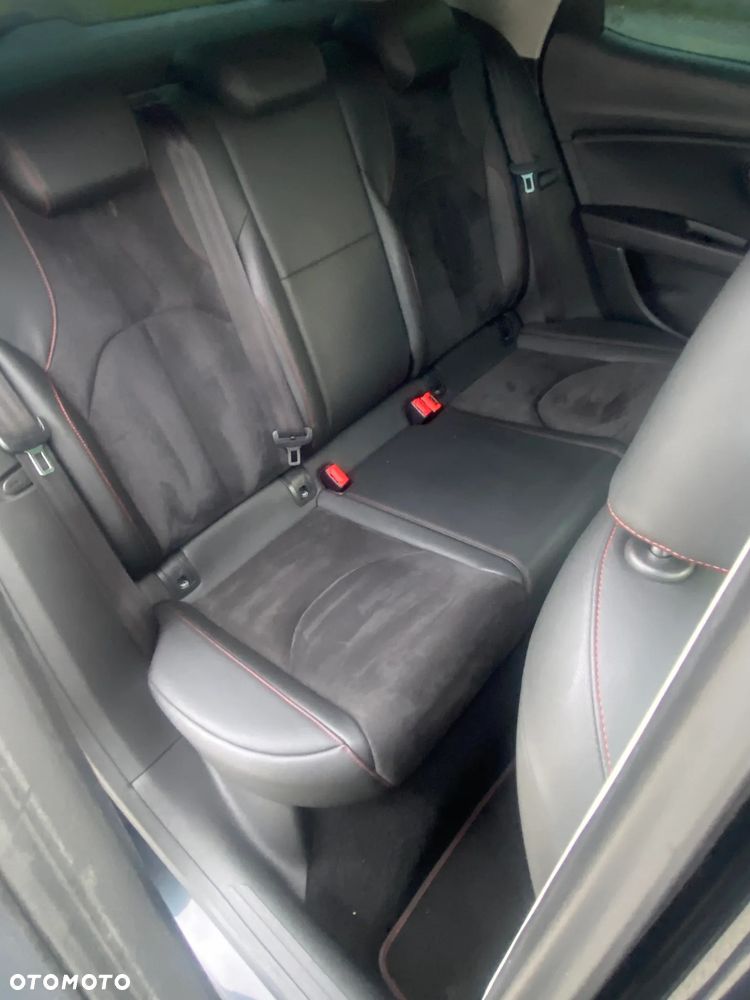 Seat Leon 2.0 TDI DPF FR Black Matt Edition - 21