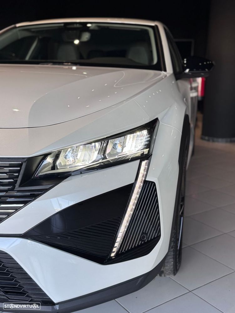 Peugeot 408 1.2 PureTech Allure Pack EAT8 - 7
